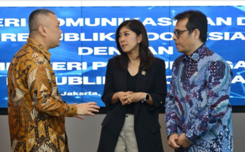 Audiensi yang dilakukan Menhub Dudy Purwagandhi kepada Menkomdigi Meutya Hafid untuk membahas kolaborasi terkait penyebaran informasi seputar angkutan Lebaran 2025. (Foto: Kemenhub)